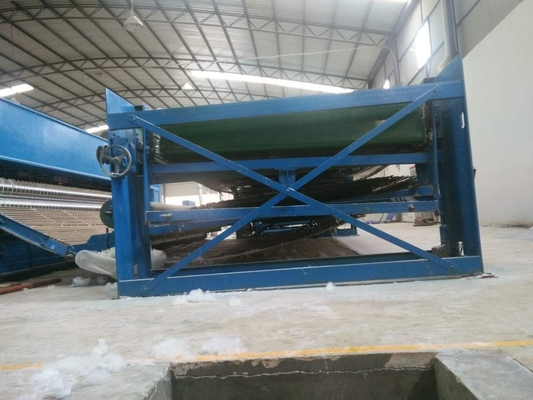 Felt ไฟเบอร์ที่นอนทำเครื่อง 3.5 M ด้วยเครื่องถักไม่ทอเครื่อง